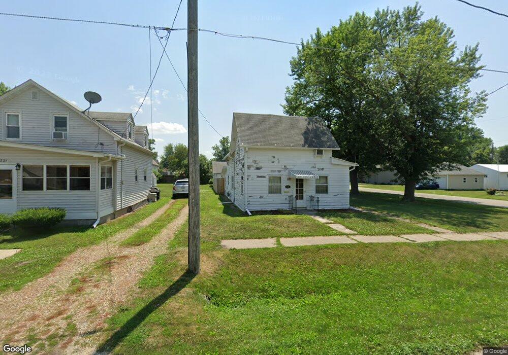 225 W Division St, Colfax, IA 50054 - photo 1