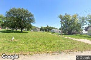 206 & 208 Hunter, Winside, NE 68790