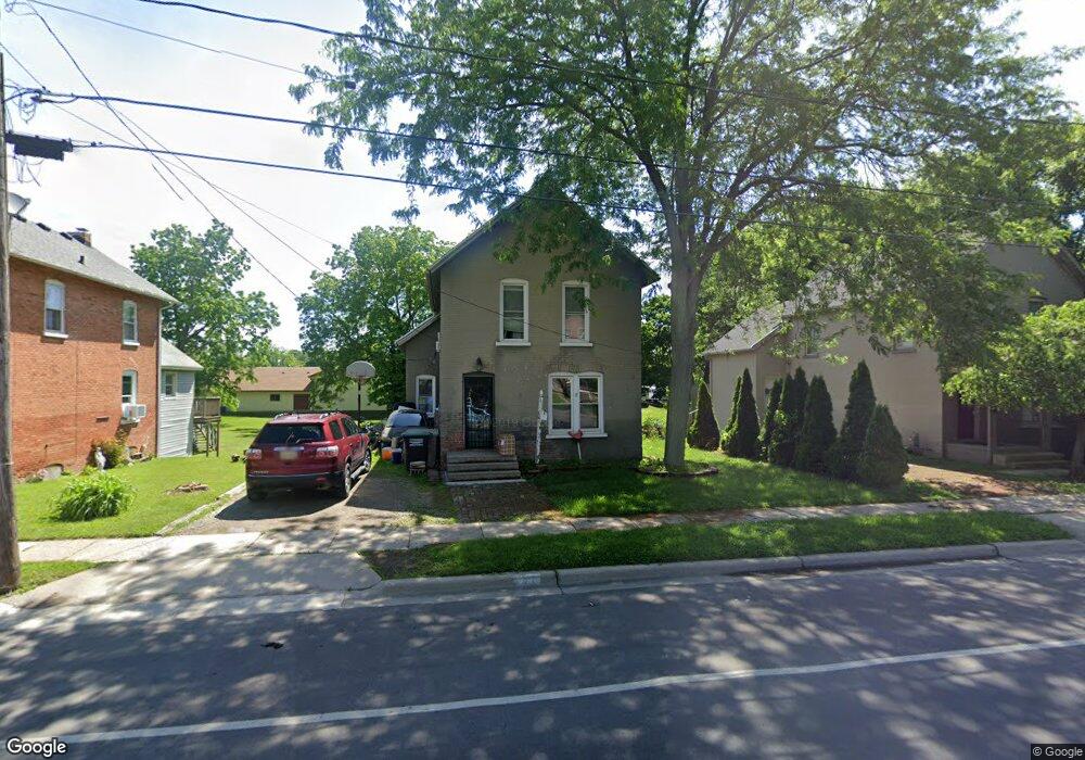 143 S Mckenzie St, Adrian, MI 49221 - photo 1