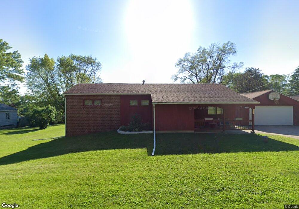 2112 W 12th St, Cedar Falls, IA 50613 - photo 1