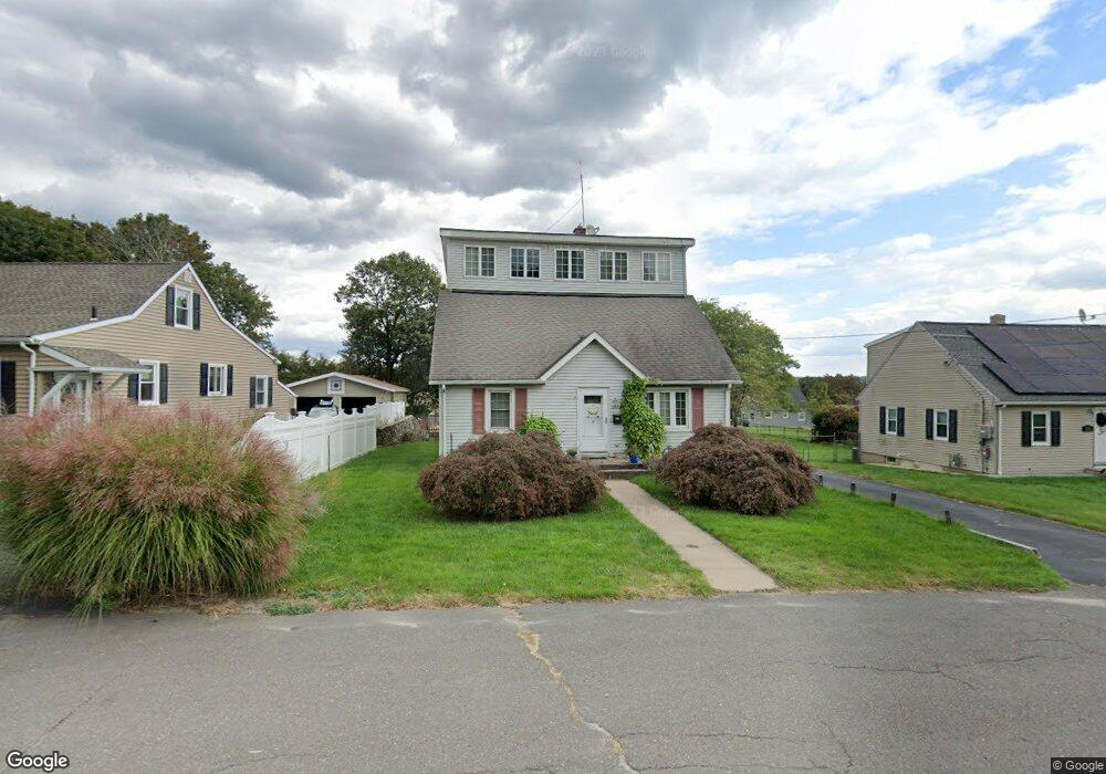 286 Anna Ave, Waterbury, CT 06708 - photo 1