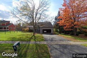 5 Bobolink Cir, Essex Junction, VT 05452