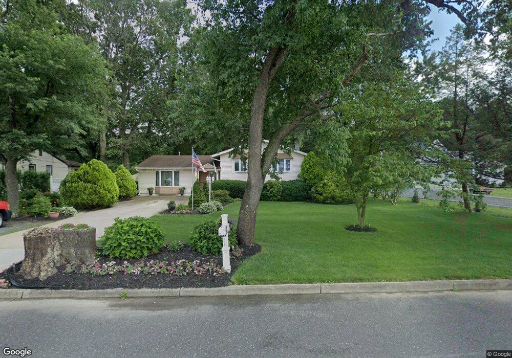 713 Green St, Beverly, NJ 08010 - photo 1