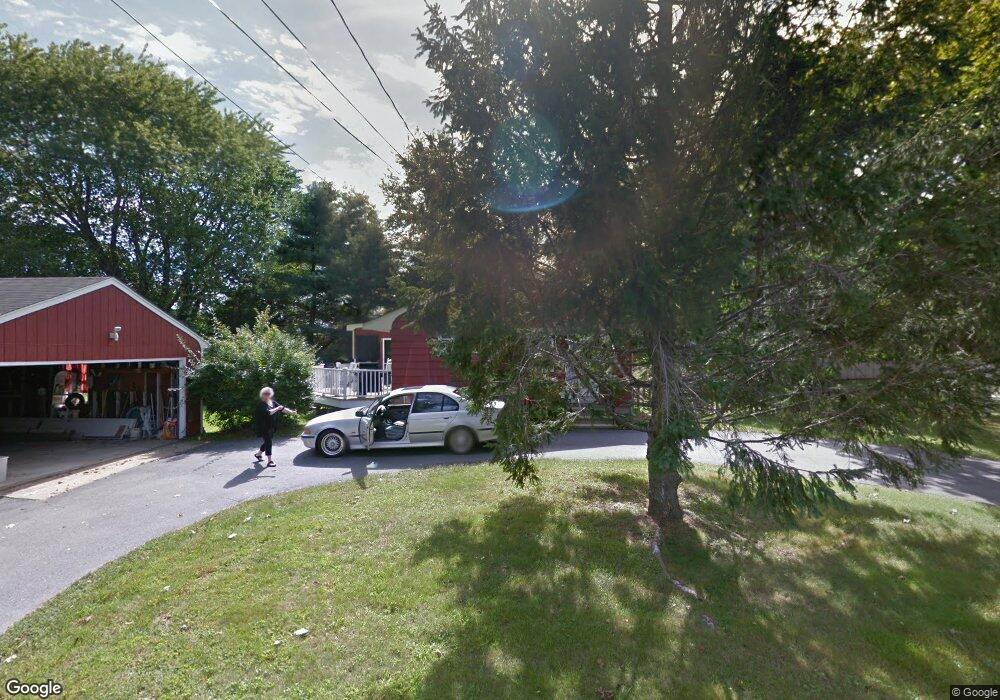 2 Winfield Ct, Middletown, RI 02842 - photo 1