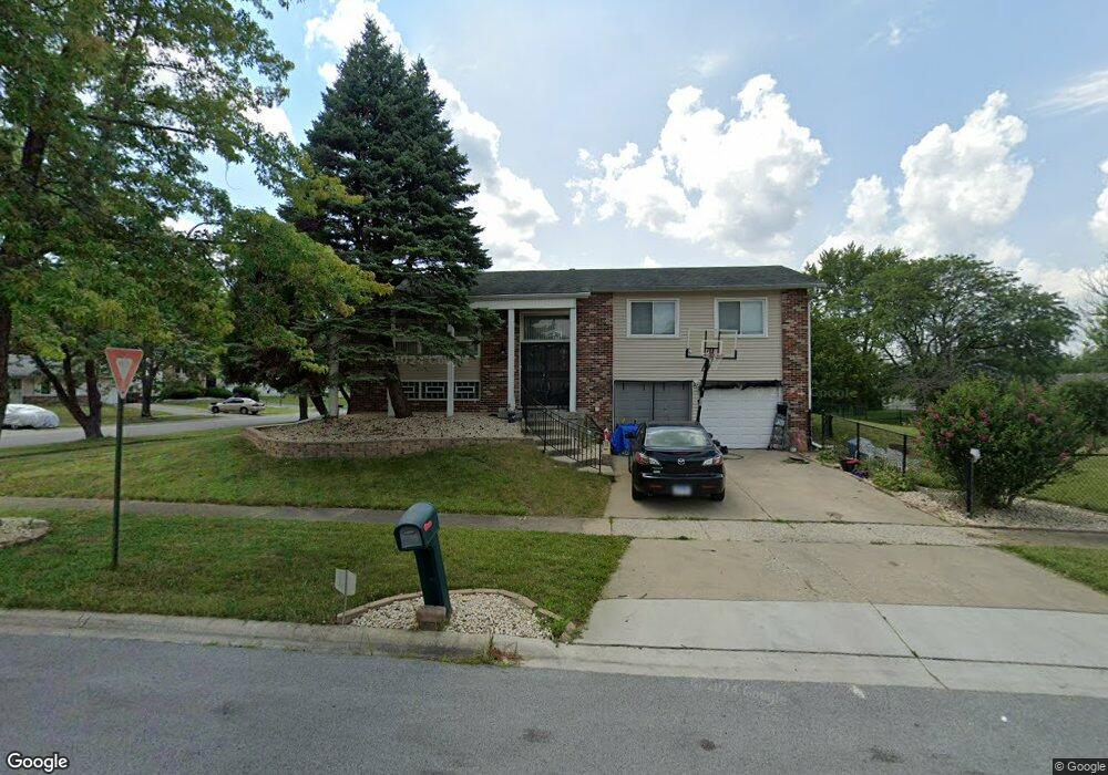 17830 Arlington Dr, Country Club Hills, IL 60478 - photo 1