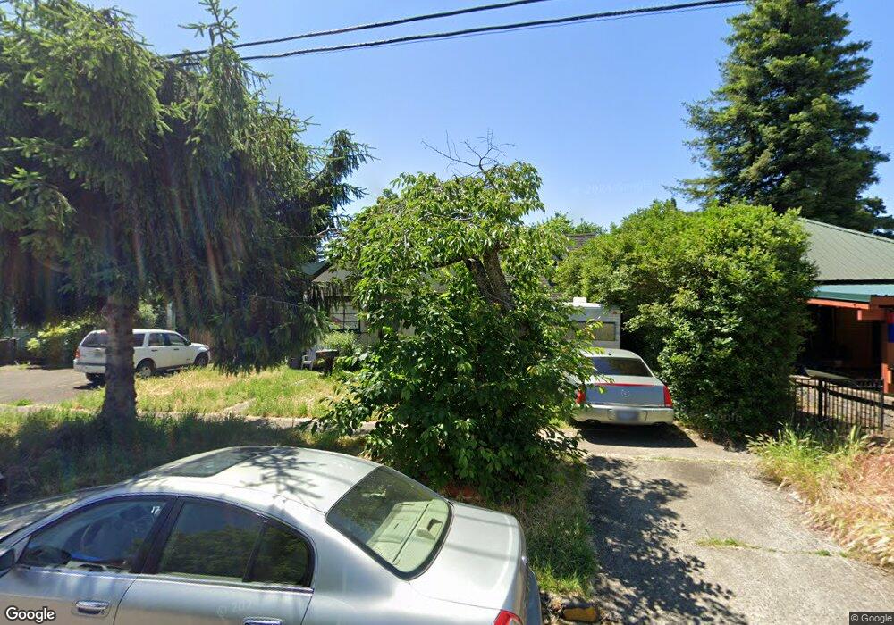 1074 W 3rd Ave, Eugene, OR 97402 - photo 1