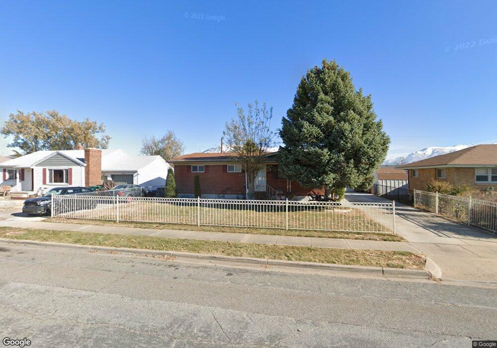 5262 S 2050 W, Roy, UT 84067 - photo 1