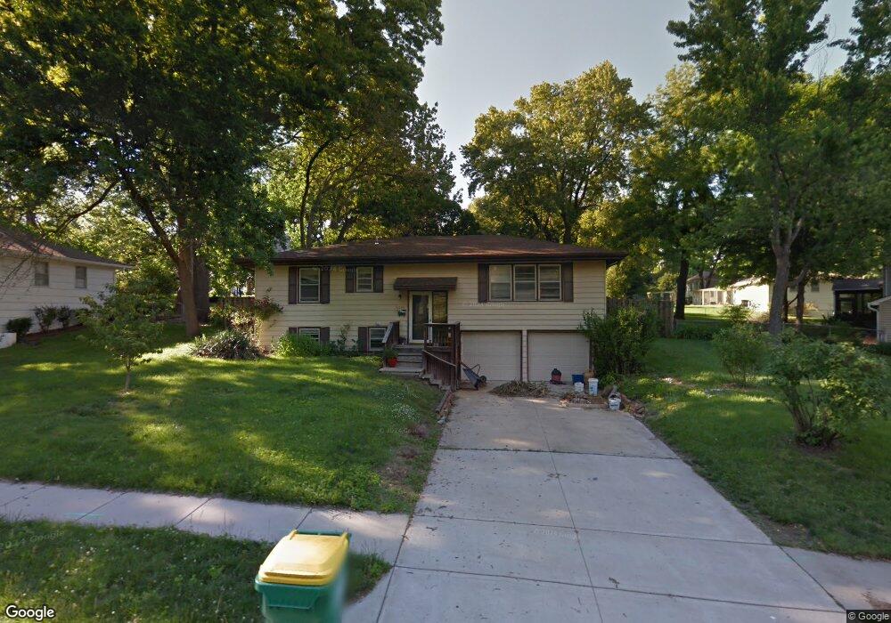 10306 W 73rd St, Shawnee, KS 66203 - photo 1