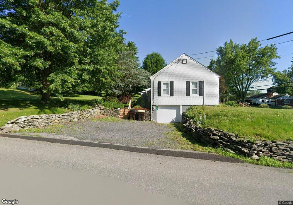 606 Avenue A, Stroudsburg, PA 18360 - photo 1