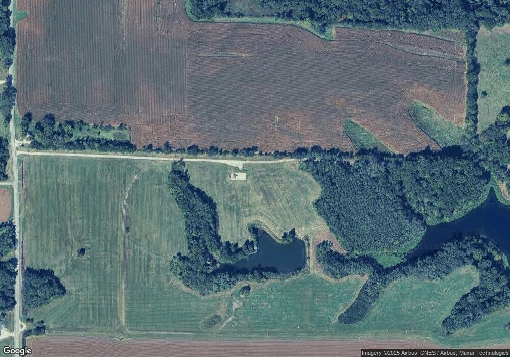 914 S Cameron Ln, Peoria, IL 61607 - photo 1