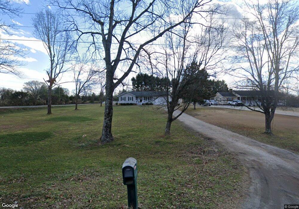 711 Shady Forest Rd, Clover, SC 29710 - photo 1