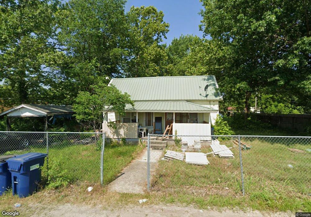 125 N 4th St, Chouteau, OK 74337 - photo 1