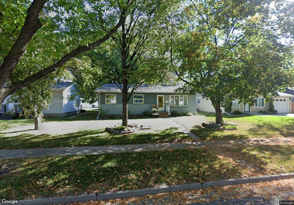 1419 S 18th St, Grand Forks, ND 58201 - photo 1