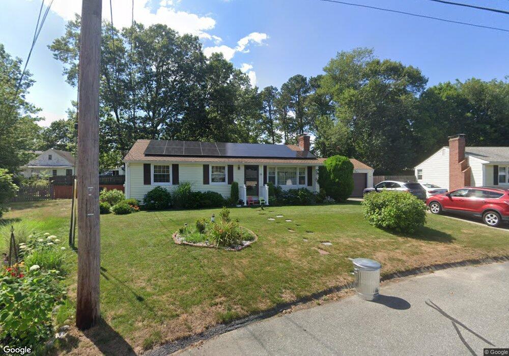 73 Fir Glade Dr, Warwick, RI 02886 - photo 1