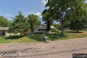110 Sioux Dr, Chamberlain, SD 57325
