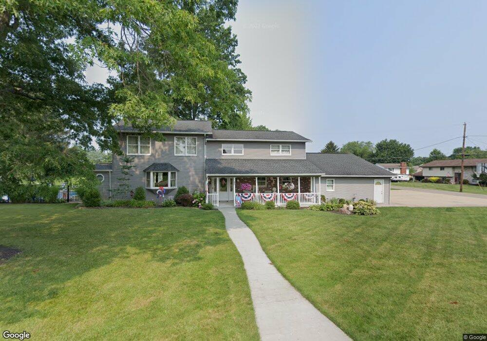 89 SE Lakeview Dr, Thornville, OH 43076 - photo 1