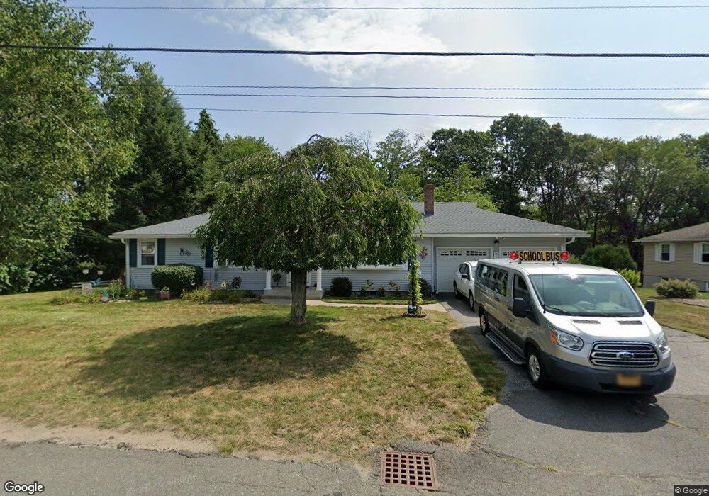 21 Edgewood Rd, Ludlow, MA 01056 - photo 1