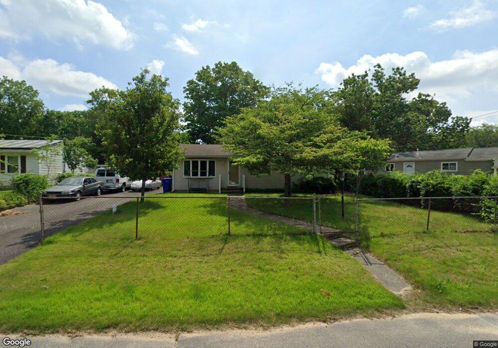 2117 Robin Ln, Toms River, NJ 08755 - photo 1