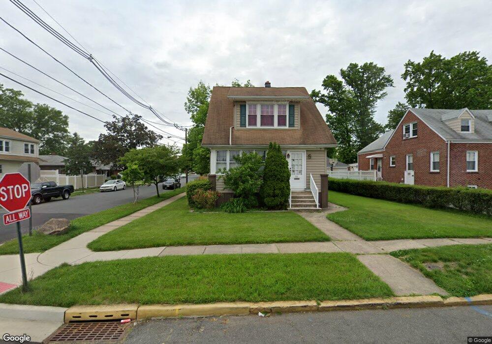 901 Summit St, Linden, NJ 07036 - photo 1