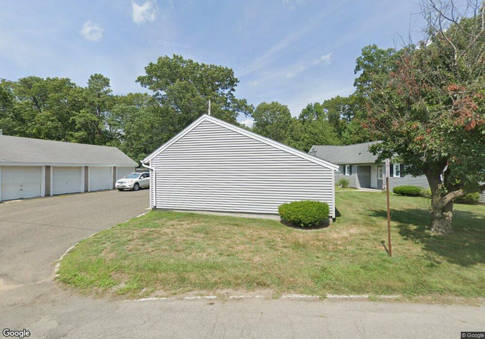 137 Partridge Ln, Chicopee, MA 01022 - photo 1