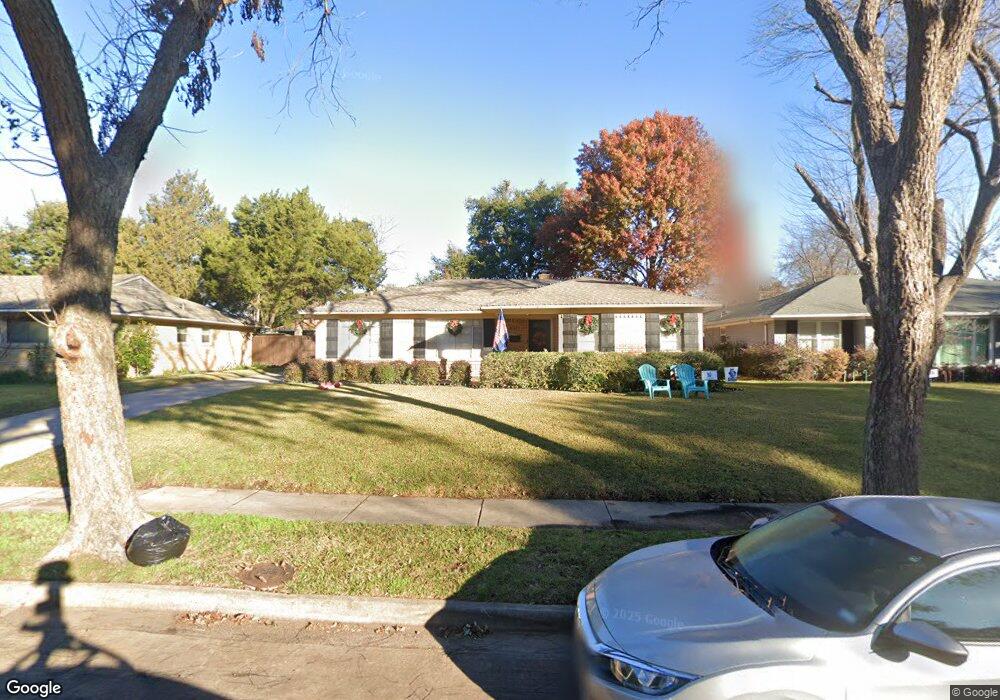 6211 Saint Albans Dr, Dallas, TX 75214 - photo 1