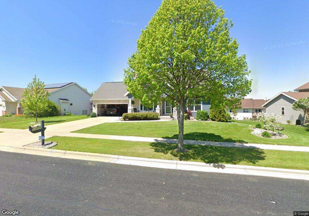 5212 Stoneman Dr, Fitchburg, WI 53711 - photo 1