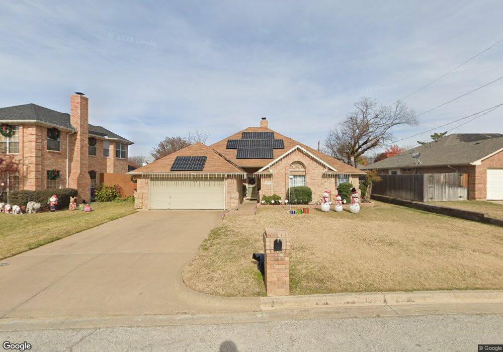 8529 Ellis Dr, North Richland Hills, TX 76182 - photo 1