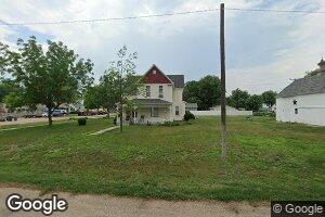 901 Cora St, Chapman, NE 68827
