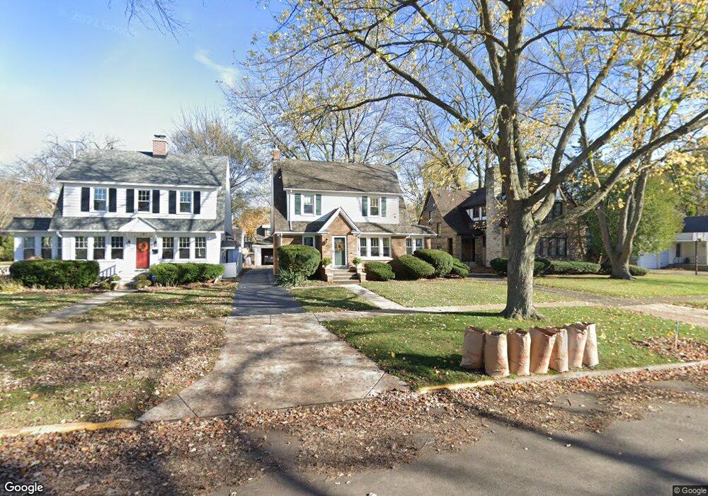 144 S Calumet Ave, Aurora, IL 60506 - photo 1