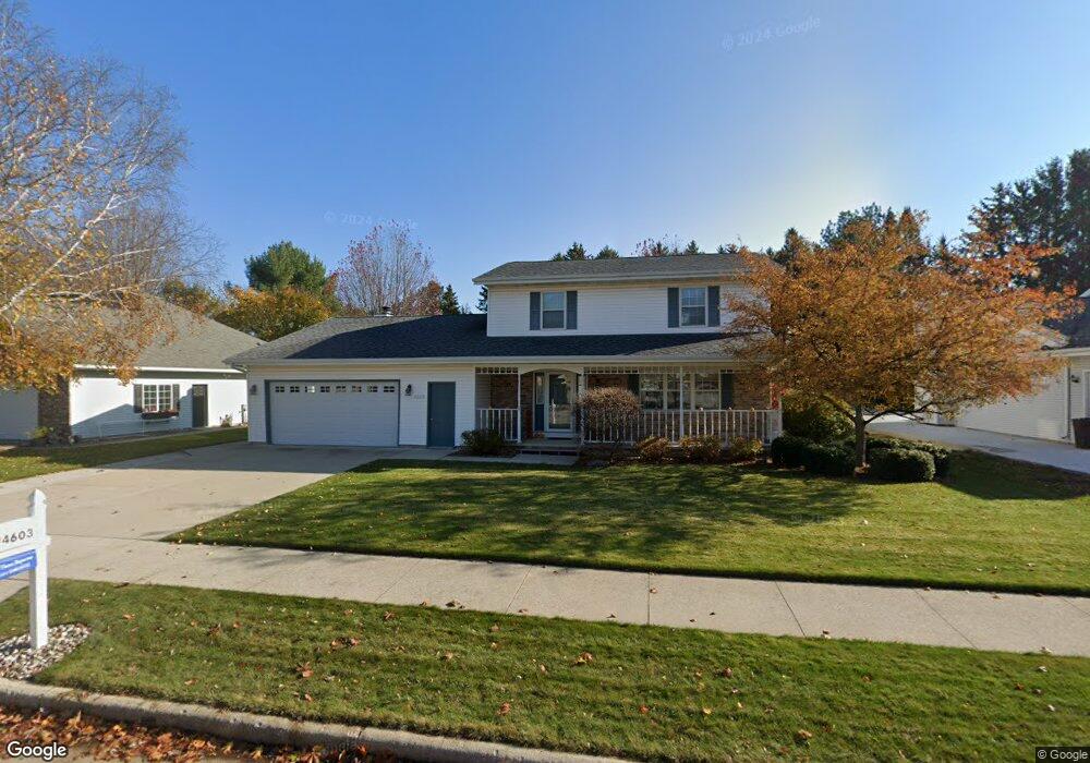 4603 Columbus St, Two Rivers, WI 54241 - photo 1