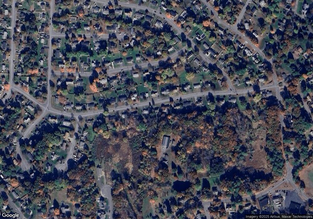 22 Avon Dr, Hudson, MA 01749 - photo 1