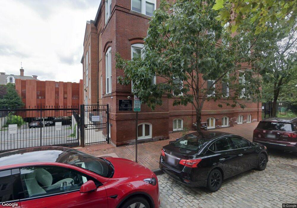 3246 P St NW, Washington, DC 20007 - photo 1