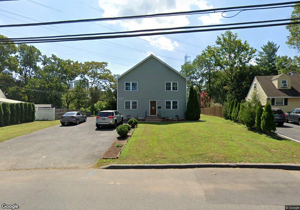 4 Pennington Rd, New Brunswick, NJ 08901 - photo 1