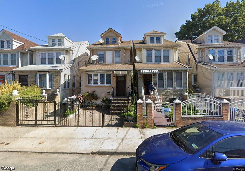 11563 155th St, Jamaica, NY 11434 - photo 1