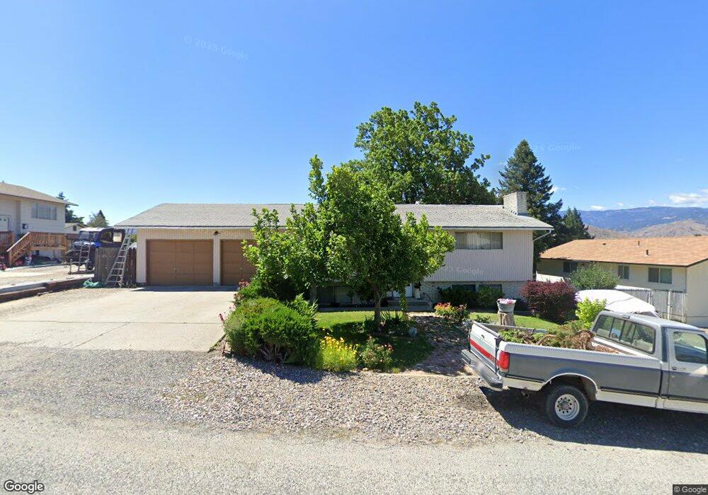 1722 7th St NE, East Wenatchee, WA 98802 - photo 1