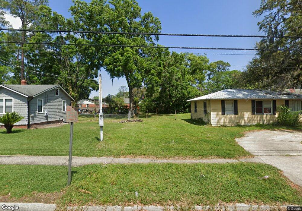 4823 Kingsbury St, Jacksonville, FL 32205 - photo 1