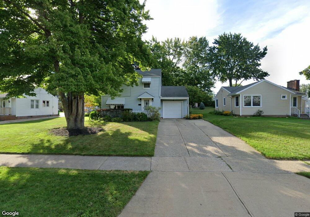 29314 Ridge Rd, Wickliffe, OH 44092 - photo 1