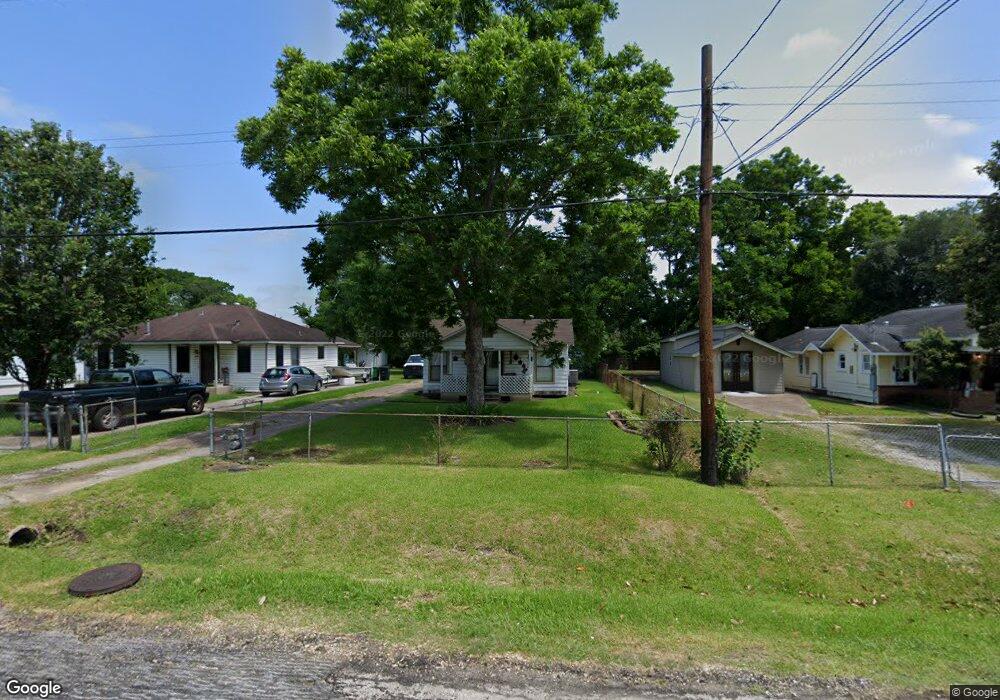 4021 Melbourne St, Houston, TX 77026 - photo 1