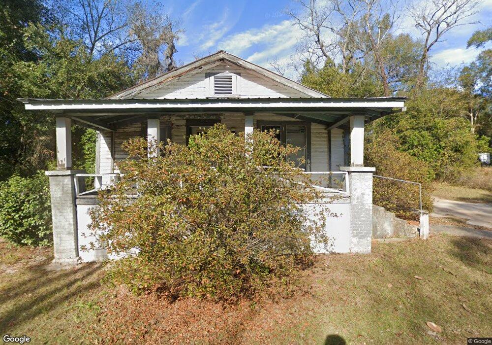 524 Emanuel St, Bainbridge, GA 39819 - photo 1