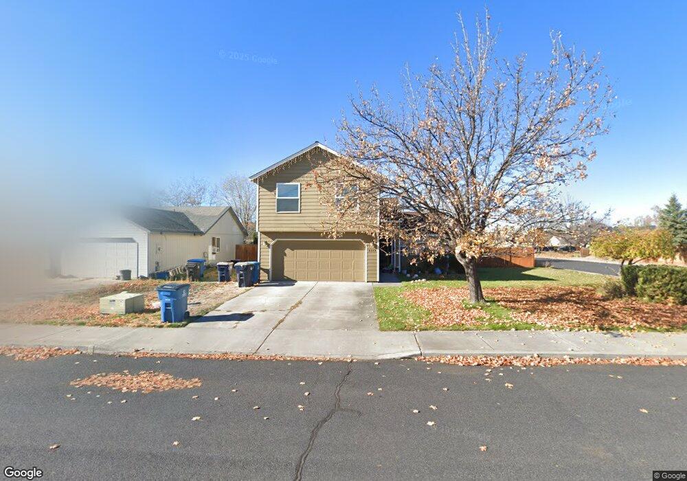 2113 SW 28th St, Redmond, OR 97756 - photo 1