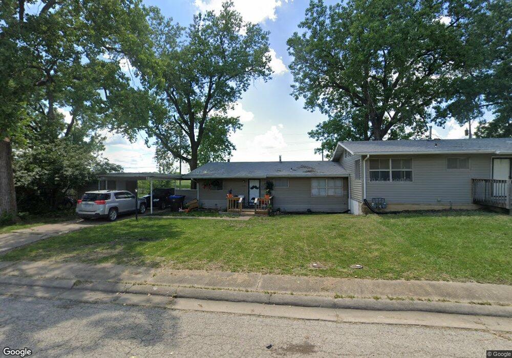 7137 SW Glencrest Dr, Topeka, KS 66619 - photo 1