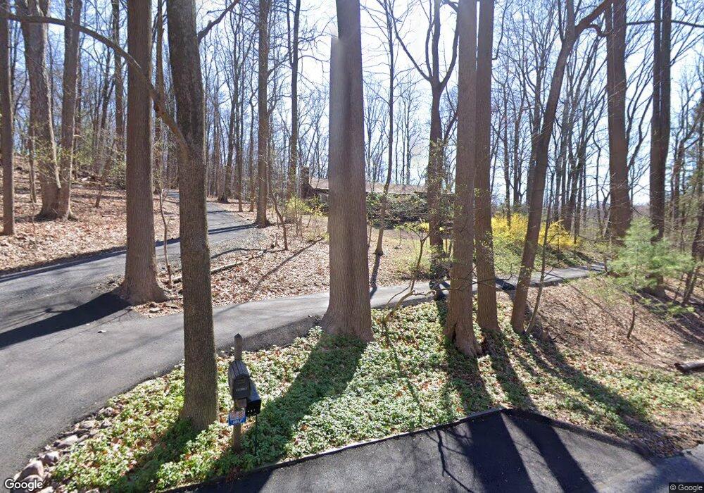 8 Weston Dr, Mohnton, PA 19540 - photo 1