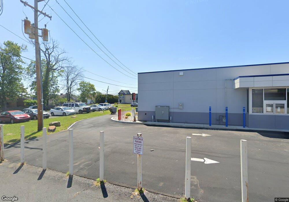 1453 W Broad St, Quakertown, PA 18951 - photo 1