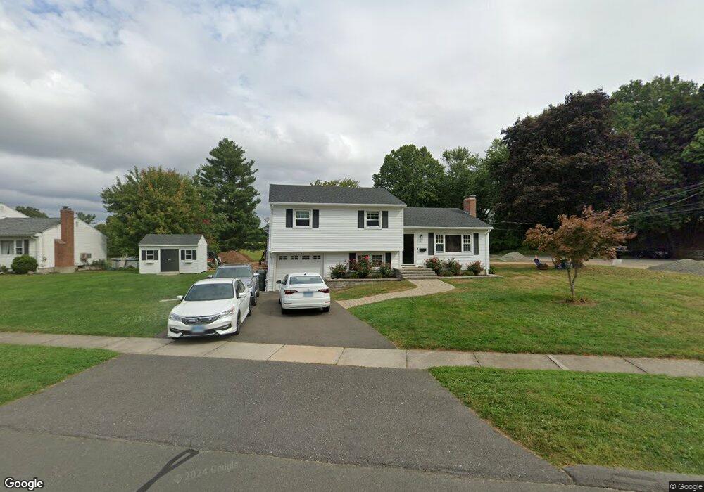 24 Conard Dr, West Hartford, CT 06107 - photo 1