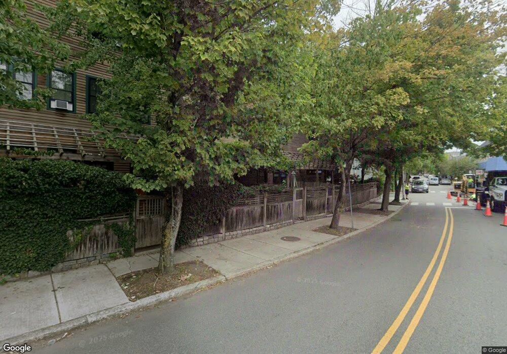 143 Pleasant St unit 4A, Cambridge, MA 02139 - photo 1