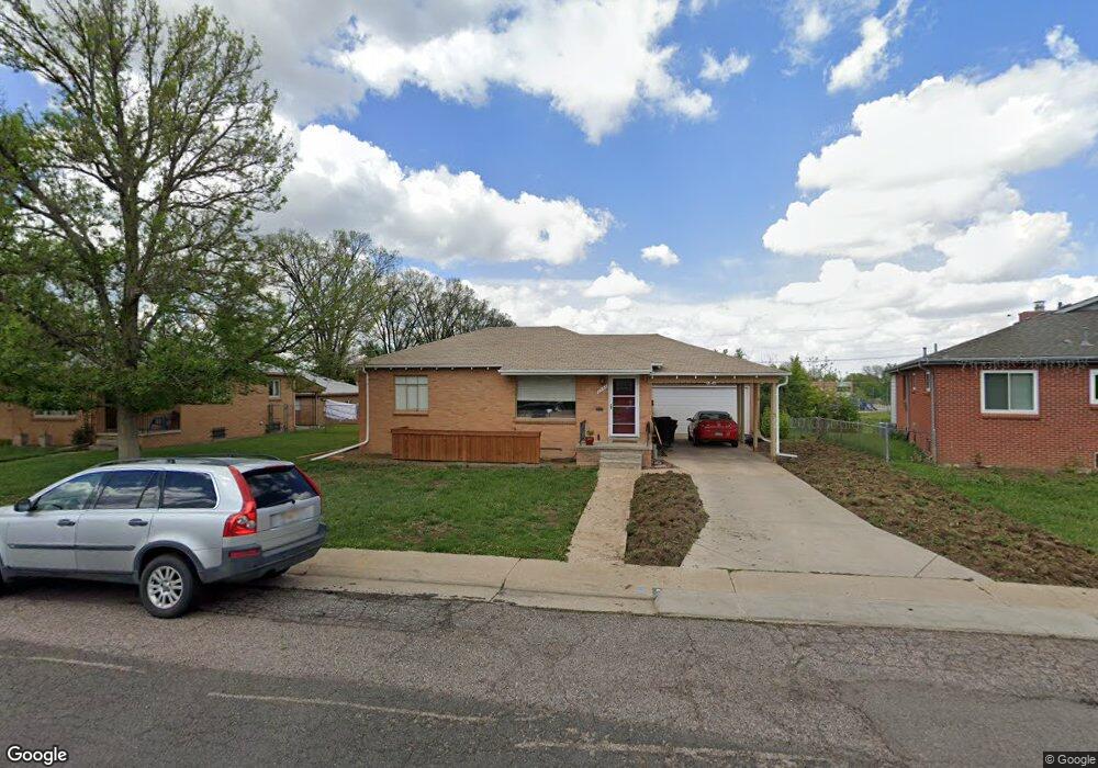 2562 S Uno Way, Denver, CO 80219 - photo 1