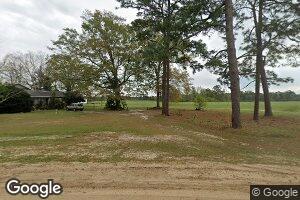 1380 Julian Minchew Rd, Douglas, GA 31533