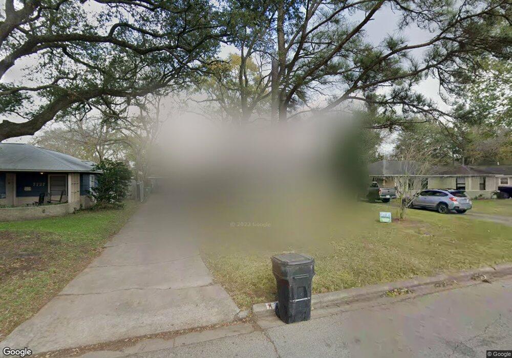 7731 Oak Vista St, Houston, TX 77087 - photo 1
