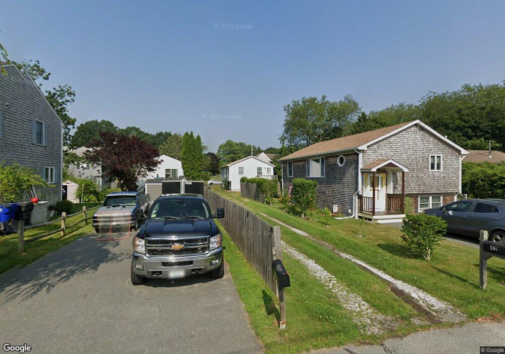 42 Narragansett Blvd, Portsmouth, RI 02871 - photo 1