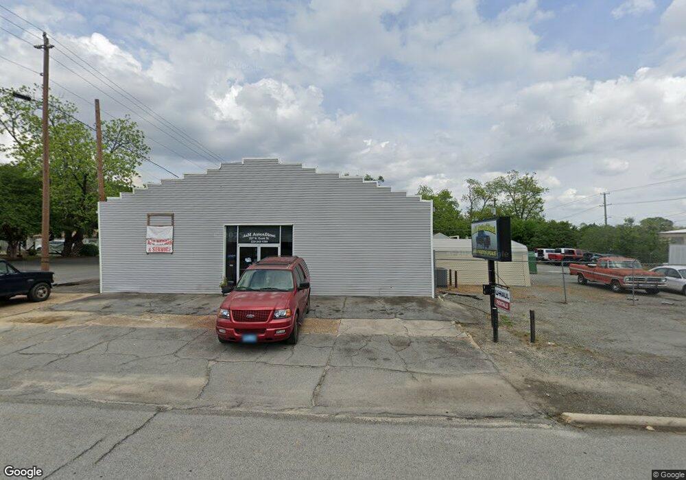 225 N Grant St, Fitzgerald, GA 31750 - photo 1